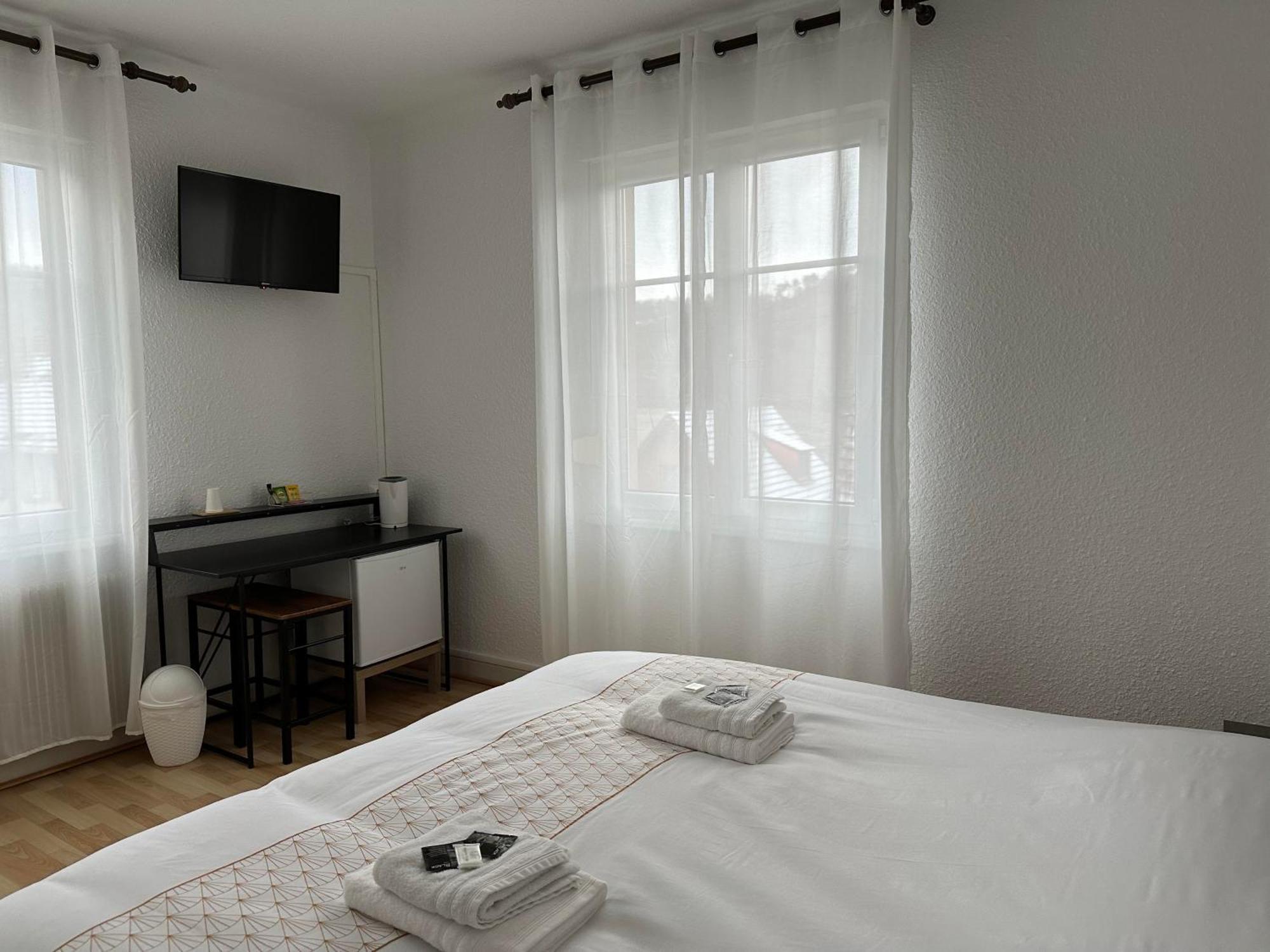 Au Wachtfels Bed & Breakfast Obersteinbach Bagian luar foto